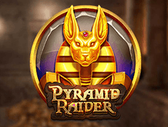 Pyramid Raider game screenshot
